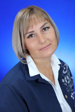 Учитель-логопед Сыресина Алена Владимировна.